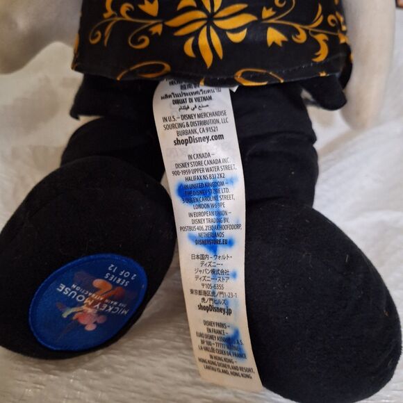 A Limited Edition Mickey Mouse Plush Pirates of The Caribbean Main Attraction - Picture 9 of 13